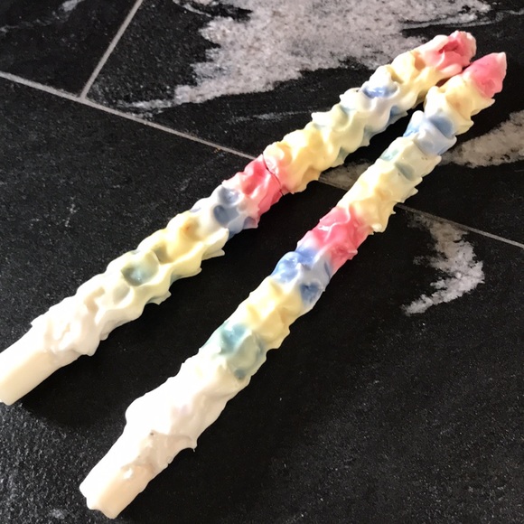 Rainbow drip candles - Picture 2 of 6